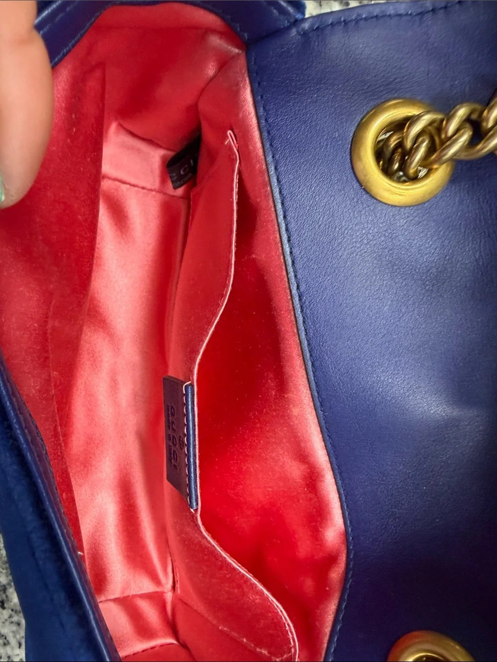 Gucci Royal Blue Velvet Shoulder Bag with Gold Hardware - Picture 8 of 9